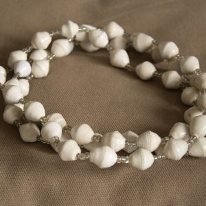 witte lange ketting