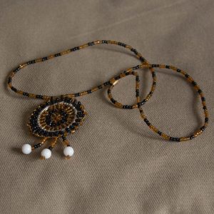 ketting goudkleurig