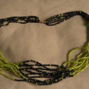 groen-zwarte kralenketting
